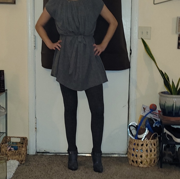 Meet your Posher, Sammy - Picture 2 of 12